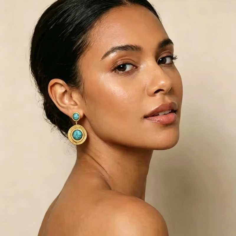 Vintage Round Irregular Stainless Steel Ear Clips 18K Gold-plated Waterproof Exquisite Turquoise Non Piercing Earrings Jewelry M260923