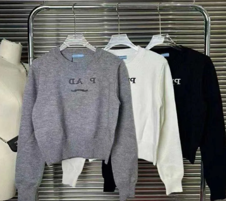Sweater Designer Luxury Fashion Womens Sweaters Cotton Classic Loose And Comfortable Casual pullover Long Sleeve Sweater