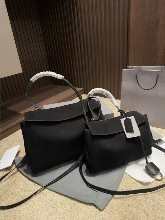 Designer Christian CD 2026 Luxury Brand Cowhide Woman Bags Spring Autumn Genuine Leather Women Totes Fashion Gold Buckle Shoulder Women HandBags BO1