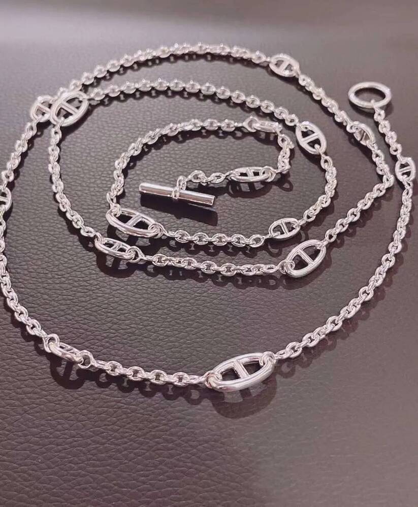 Dainty Adjustable Pendant Necklace Top Quality Charm With Hollow Open Photo Locket Pendant Design For Women Wedding Jewelry Gift Bag Chain Layer Sta