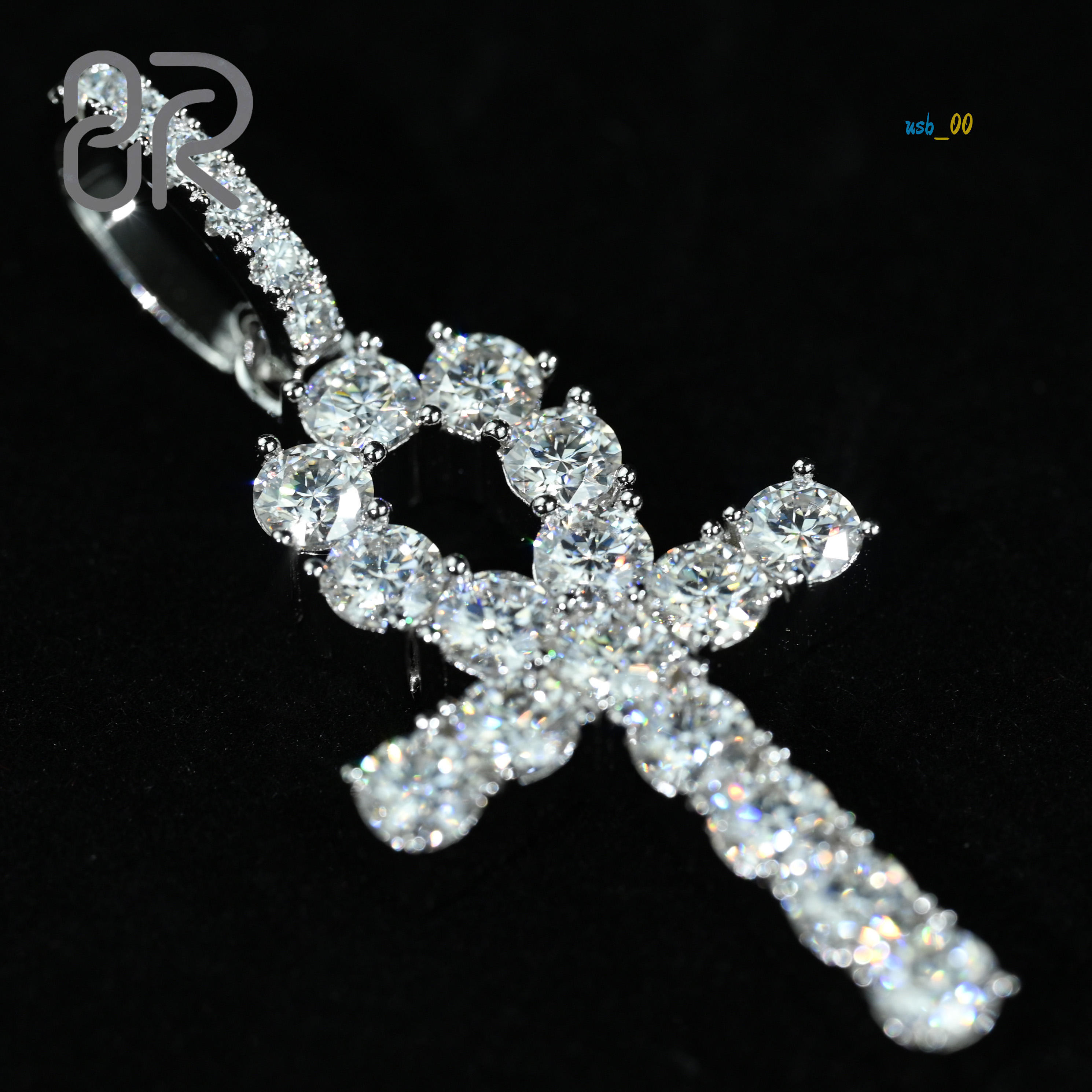 4MM Jesus Cross VVS Moissanite Pendant Diamond Wholesale Fast Shipping 925 Sterling Silver Fine Jewelry For Necklace Women