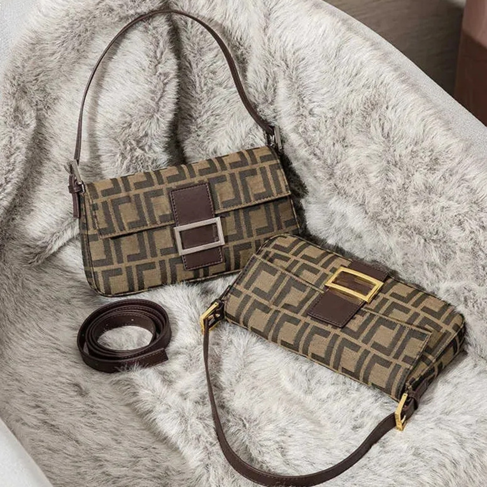 Designer High quality Women Crossbody baguette Bags Luxury Brand Vintage Shoulder Messenger Bag Underarm half moon Handbag Purse Wallet Canvas bag