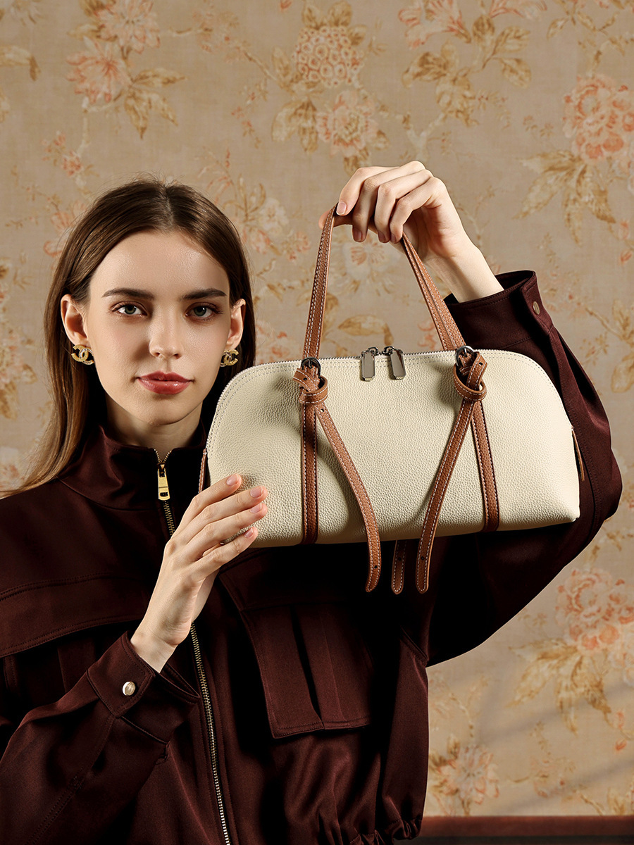 25ppLuxury Brand Fashion Women's Fashionable Printed Handbag Versatile And Elegant Single-Shoulder Crossbody For Middle Tote Bag Designer Bags