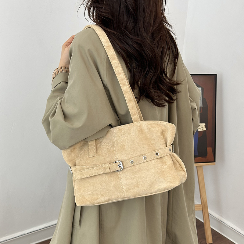 Luxury Brand Designer Bag Simple Retro Pleated Bag For Women, 2026 New Model, Large-Capacity Commuter Shoulder Bag, Autumn And Winter Handbag Tote