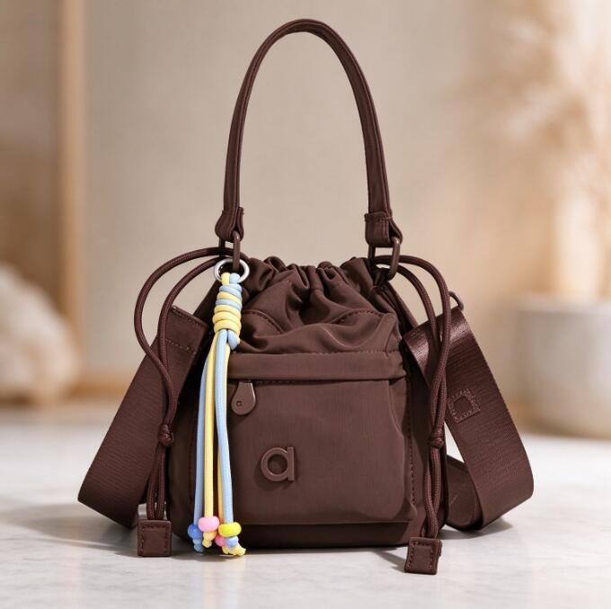 Borsa da palestra Zaino da viaggio 2026 Nuove borse a tracolla Yoga Pendolari alla moda Borsa in stile coreano Borsa a tracolla Borsa a tracolla str