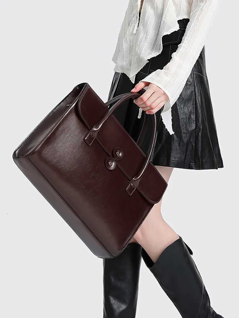 Briefcases Genuine Leather Briefcase Women's Fashion Vintage Office Business OL Shoulder Side 14 inch Laptop Messenger Portable Bag H260923