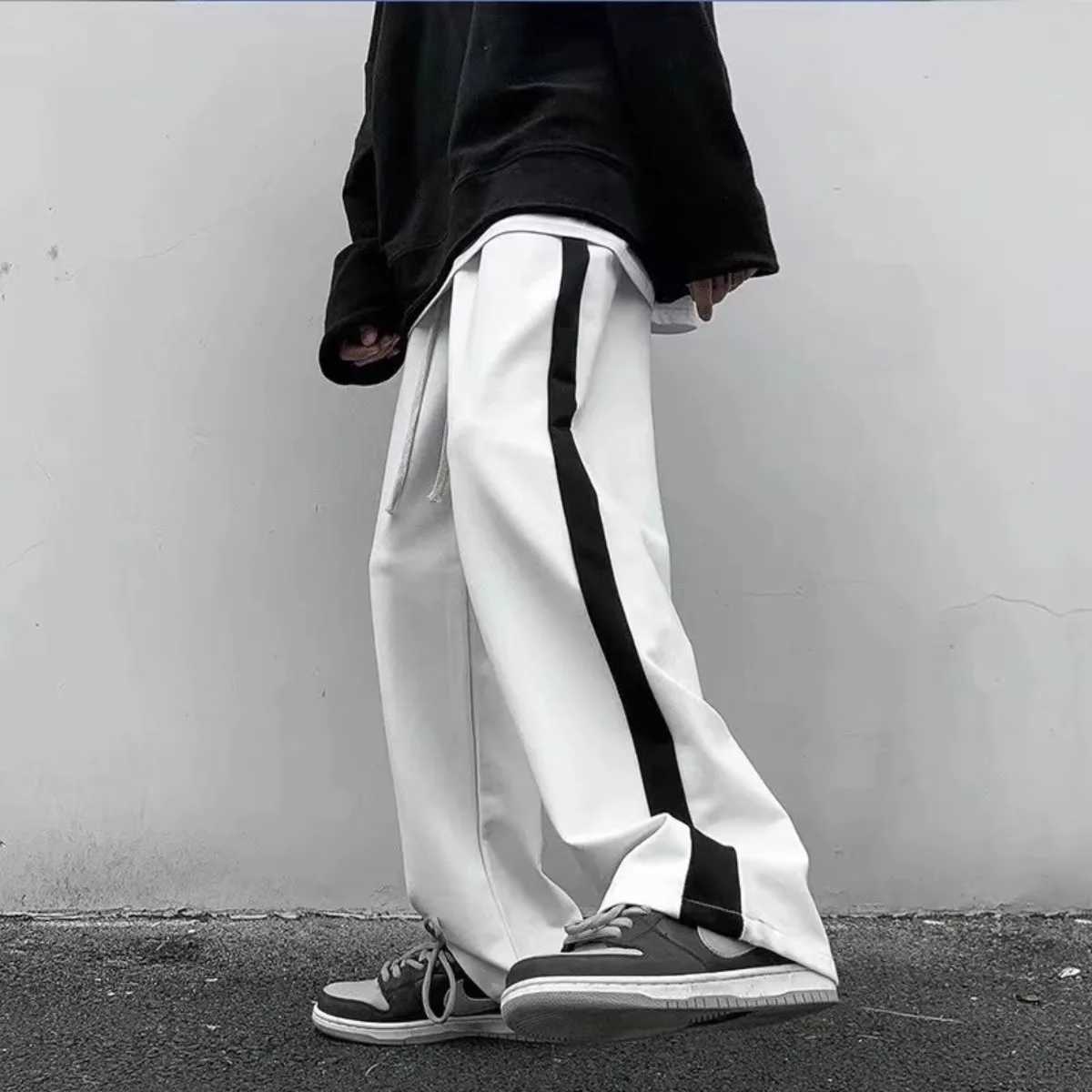 Men's Pants 2026 Niche New Men's Pants Summer Fashion Drawstring Stripe Multiple Pockets Solid Color Loose Sweat Pants Fashion Style Trend