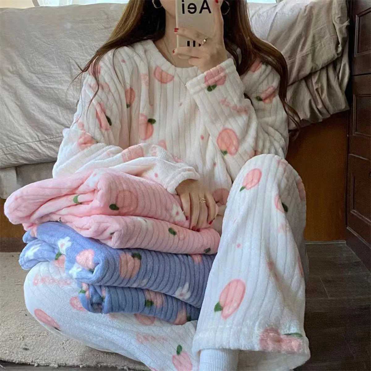 Women's Sleep Lounge Winter Women's Pajamas Homewear Suit New Coral Fleece Warm Set of Fall and Winter Comfortable Warm Pajamas Homewear S