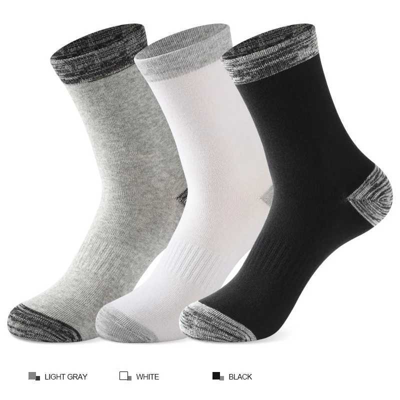 Sports Socks 6 Pairs/lot Men's Sports Socks Autumn Winter 100% Cotton Running Black Sports Hiking Socks Black White Gray Male Long Tube Socks Q