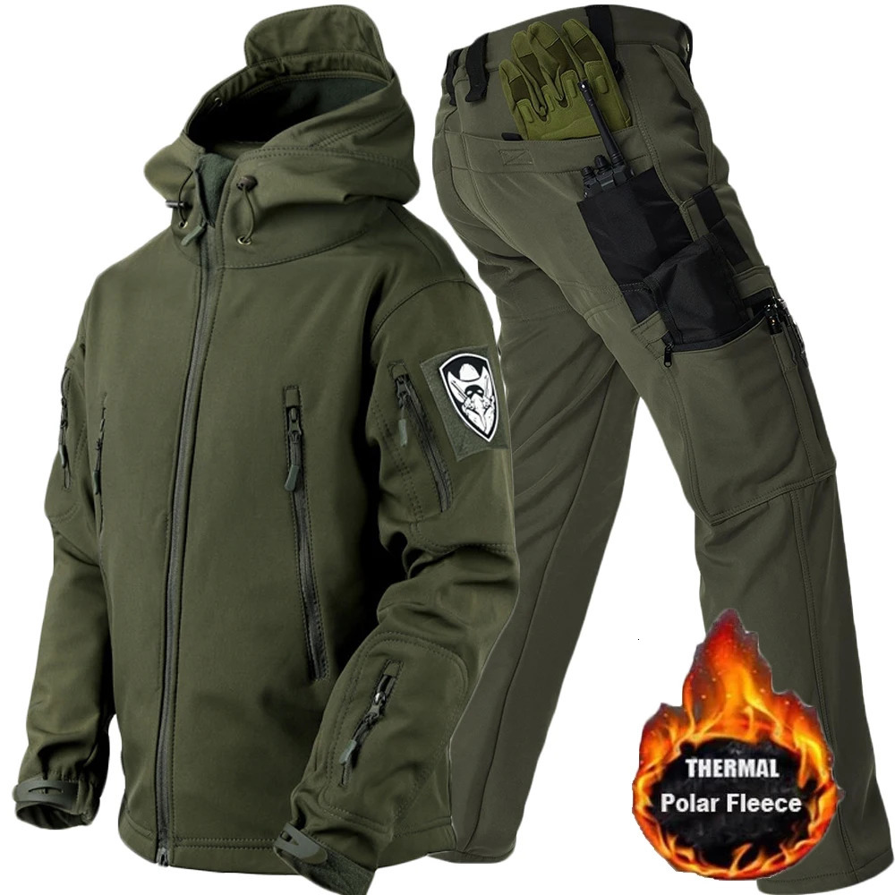 Winter Outdoor Work Sets Mens Field Training Jackets Multi-Pocket Fleece Cargo Pants Tactical Waterproof Camping Tracksuits Set 260923