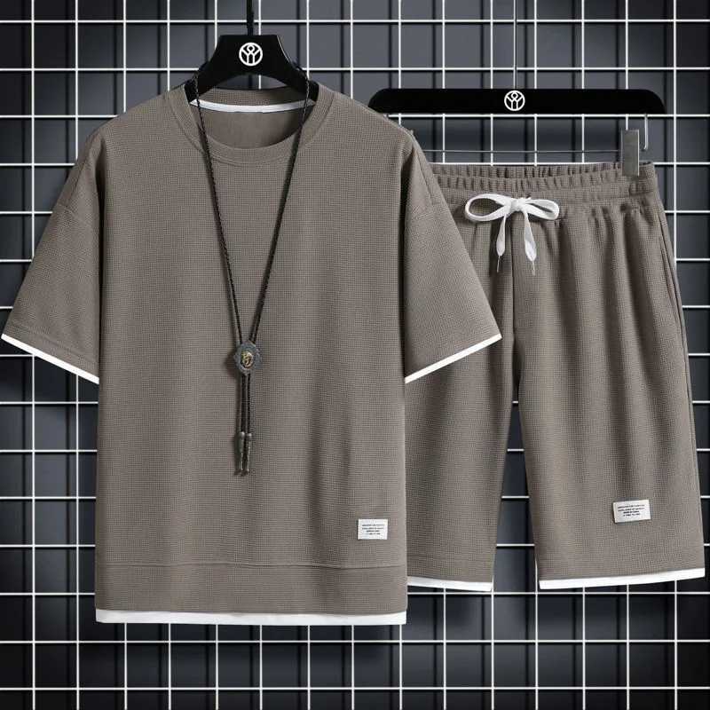 Men's Sportswear Fashion Tracksuit Short Sleeve T Shirts Shorts 2 Pieces Suits High Quality Mens Exercise Sets T260924
