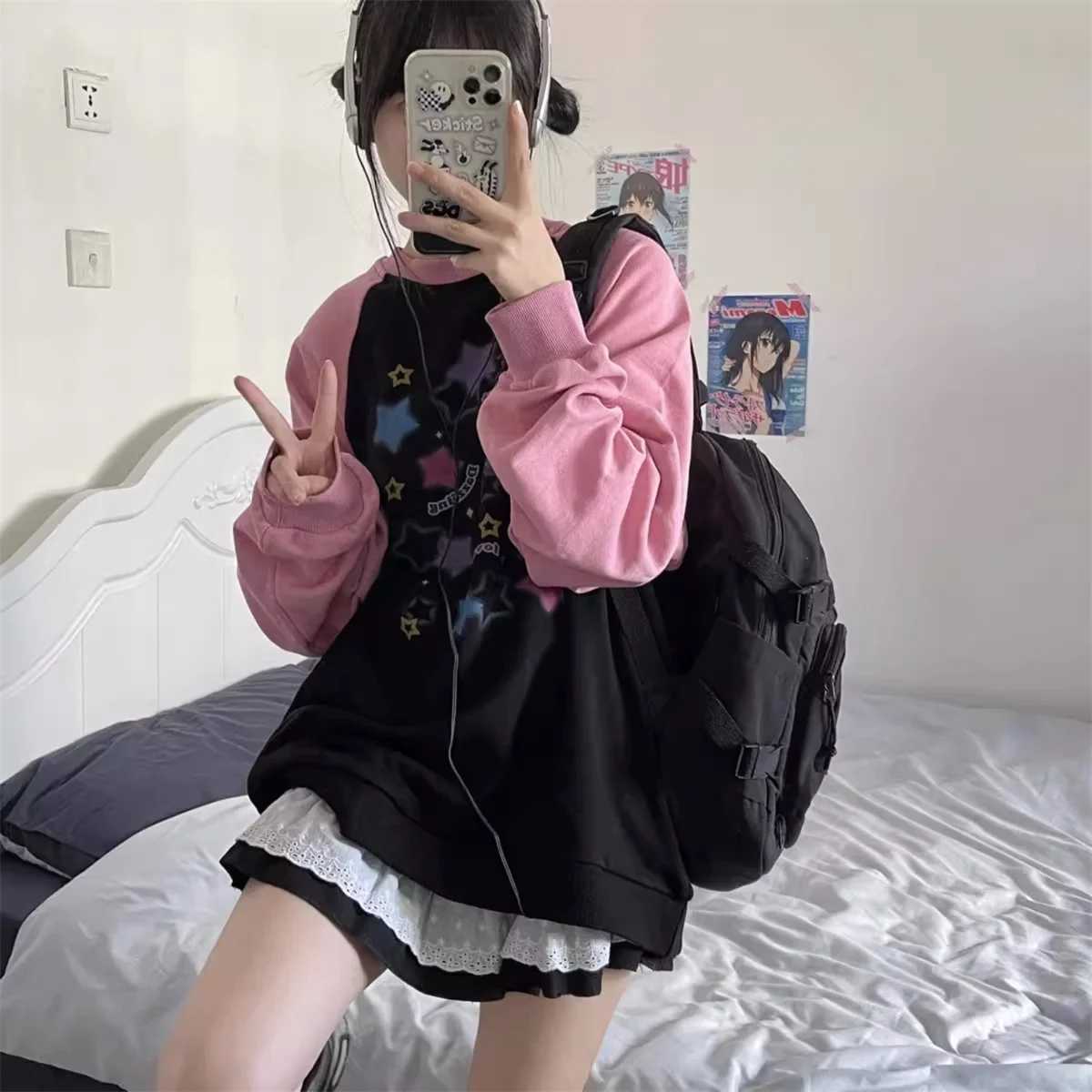 Cute Y2k Aesthetics Hoodies Harajuku Contrast Color Star Letter Pullover Patwork Sweatshirt Oversized Mall Goth Streetwear T260923