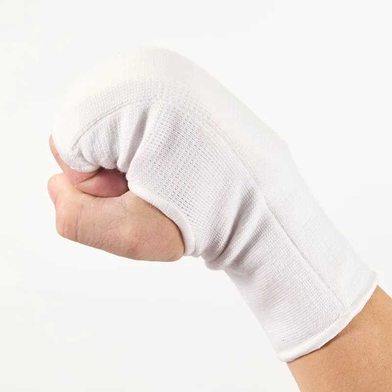 Gear Unisex Breathable Knit Protective Half Finger Karate Gloves for Kids Adults Taekwondo MMA Punching Bag Training Sparring Minimalist Pads N26092
