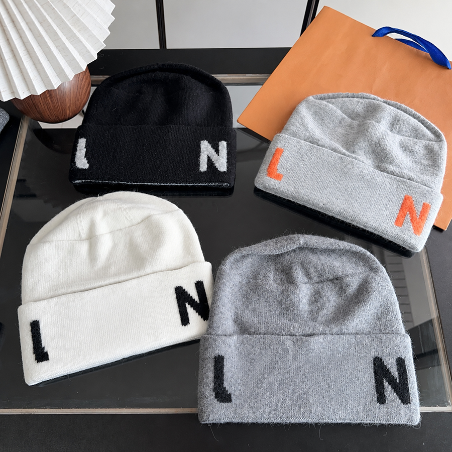 Bonnets de créateurs Mode Tricot Chapeau Lettre Modèle Polyvalent Dôme Unisexe Haute Qualité Coupe-Vent Chaud Caps Épaissir Tricoté Bonnet Crâne