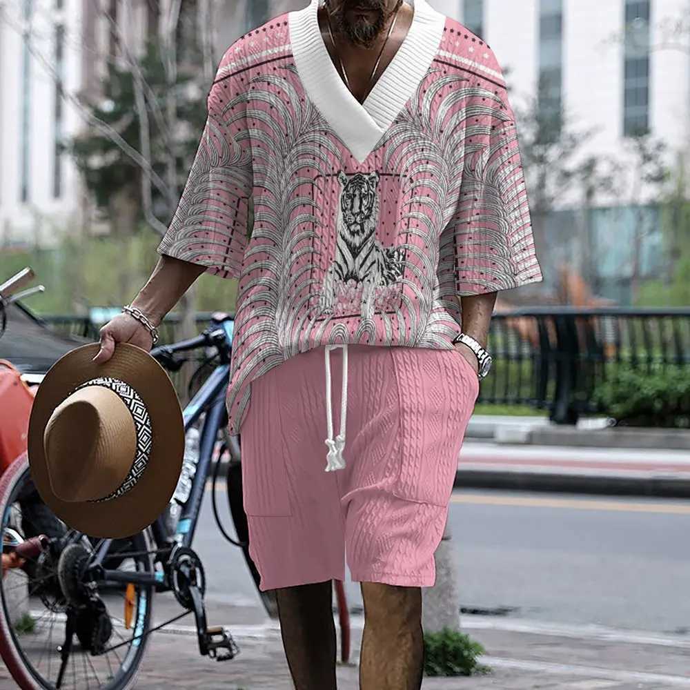 2025 High-quality men's short-sleeved jacquard set unique V-neck design clearance sale fashionable 2-piece set T260924