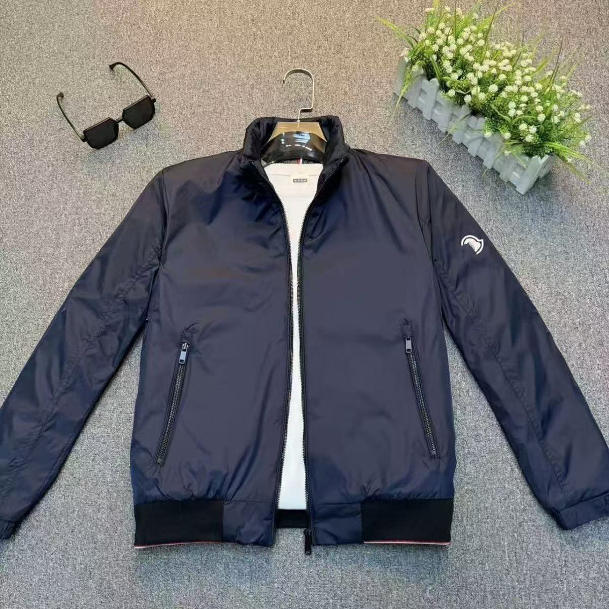 2026 Mens Quilted Cotton Jacket Corduroy Collar Embroidered Warm Casual Outerwear Two Colors 100-150g big size M To 4XL