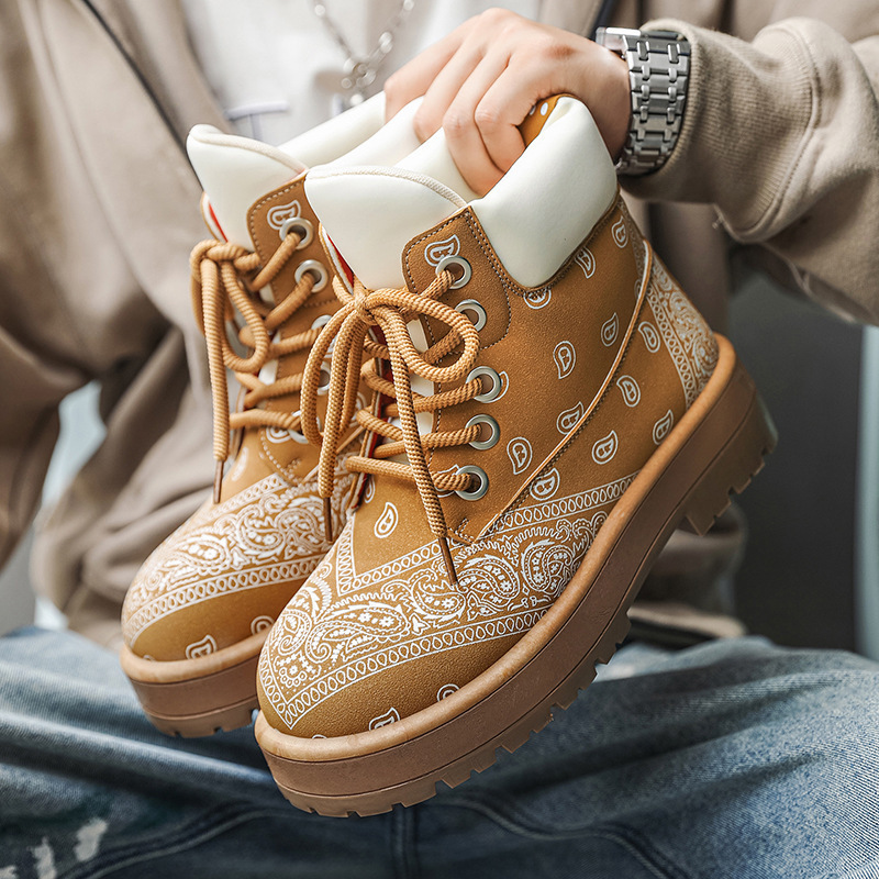 2026 New Cashew Pattern Martin High-Top Men's Shoes Retro Thick-Soled Height-Increasing Work Boots Wholesale YZ10