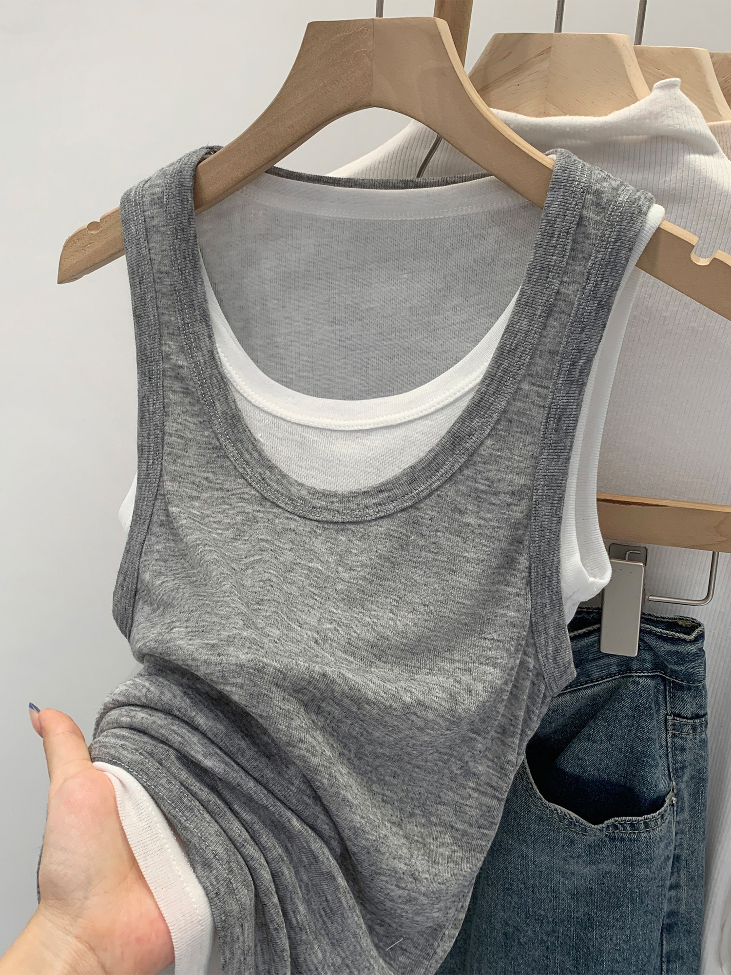 Gray Thin Workwear Strap Vest Unique Outerwear Sleeveless Sport Top Women's Summer New Commute Style Splice Design Slim...
