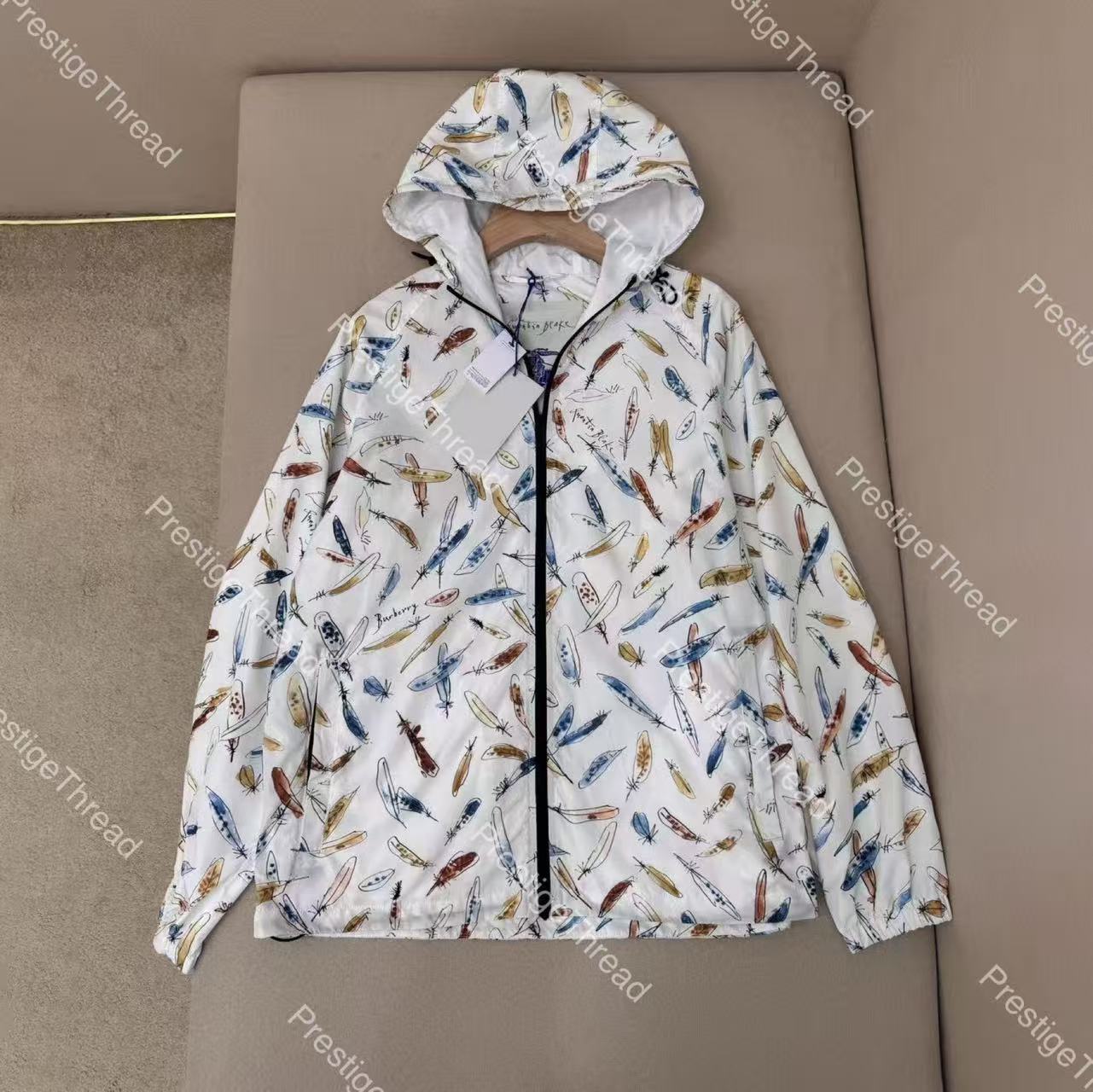 Colorful Hand-Drawn Feather Print Hooded Sun Jacket Designer Men's Jackets Men's Shirts Unisex Hoodies