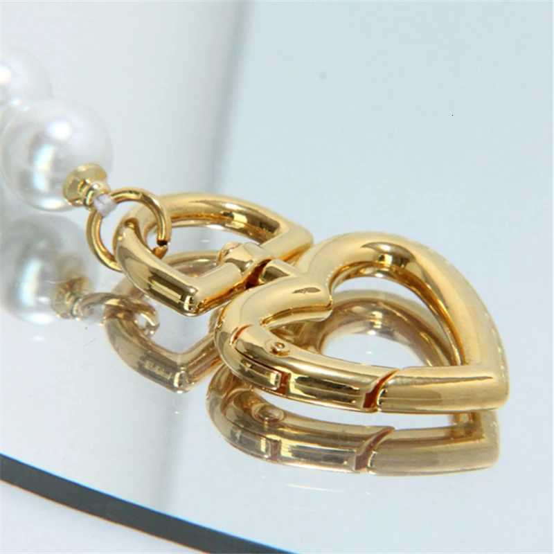 necklace Pendant pearl Necklaces Imitation 2024 simple and stylish. Exquisite pattern for wen. Charm necklace. Girls jewelry party gift N260924