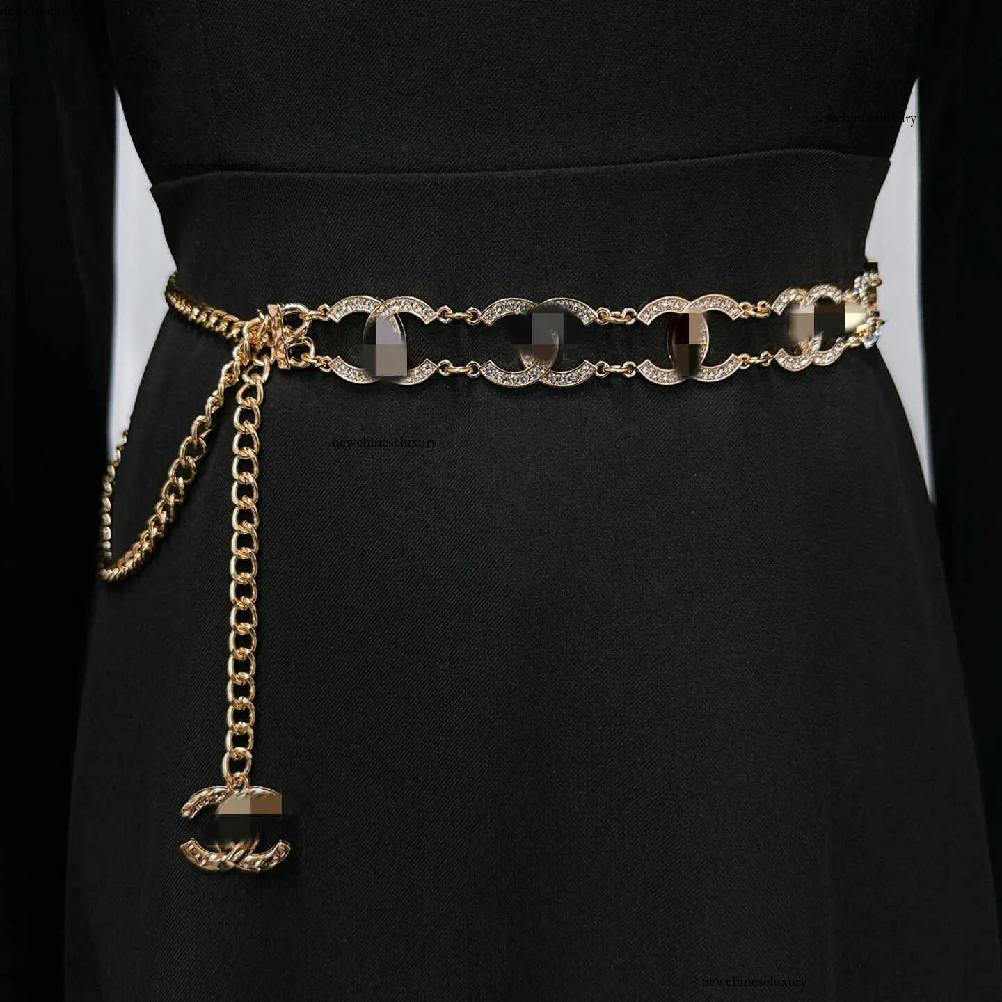2026 Retro Gold Letter Waist Chain Multi functional Decorative Dress for Women Denim Belt New Style of Womens Accessoriesjuhlx9dy