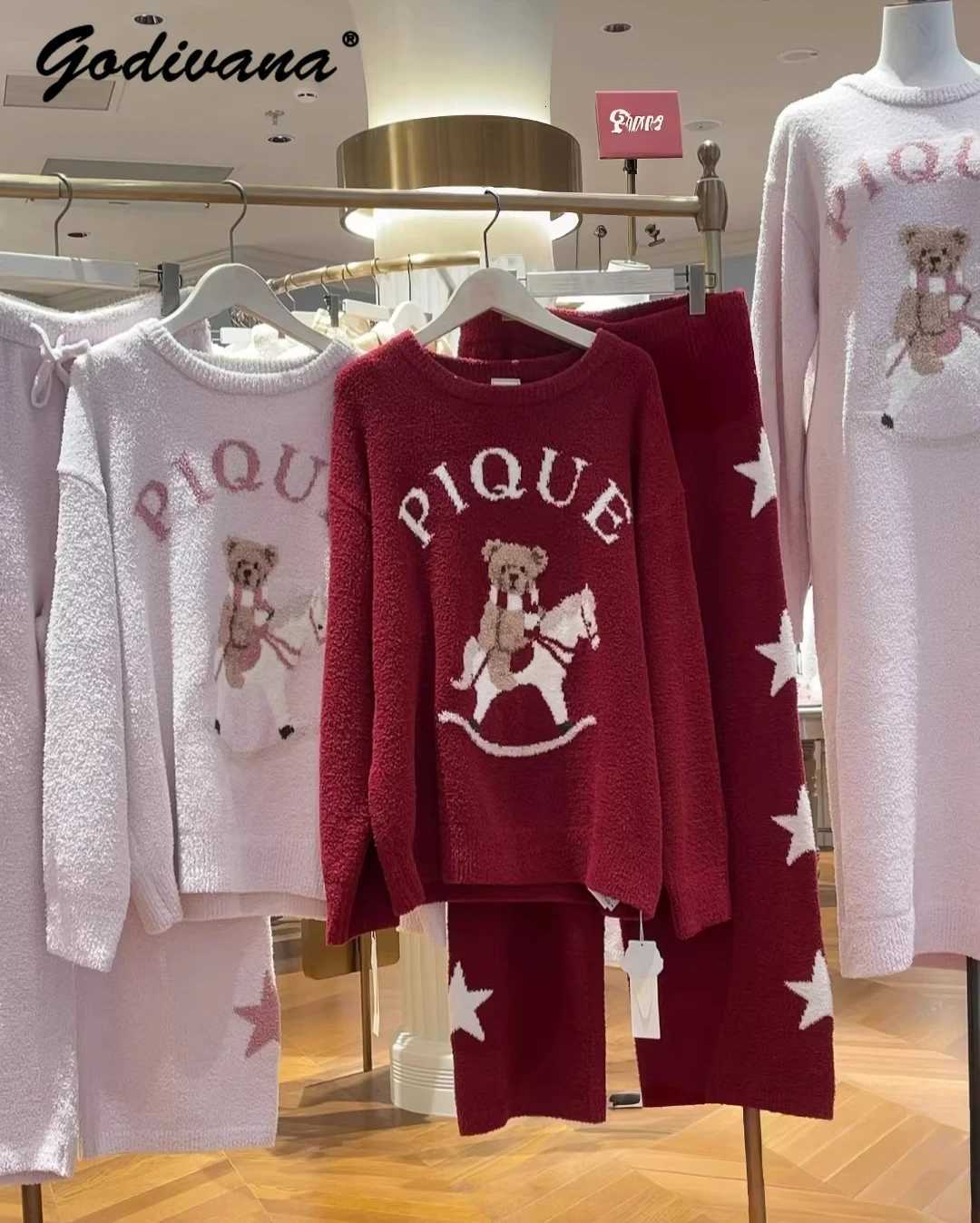 Sleep Lounge Women's Japanese Soft Warm Pajama Sets Women Girls Christmas New Year Velvet Sleepwear Cute Cartoon Pullover Top and Pants Home We