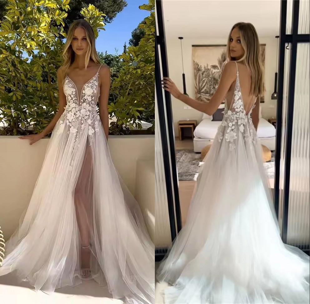 Bohemian 3D Floral Lace A Line Wedding Dress For Bride Spaghetti Straps V Neck Sheer Tulle Beach Bridal Gown Sexy High Slit Backless Plus Size Vesti