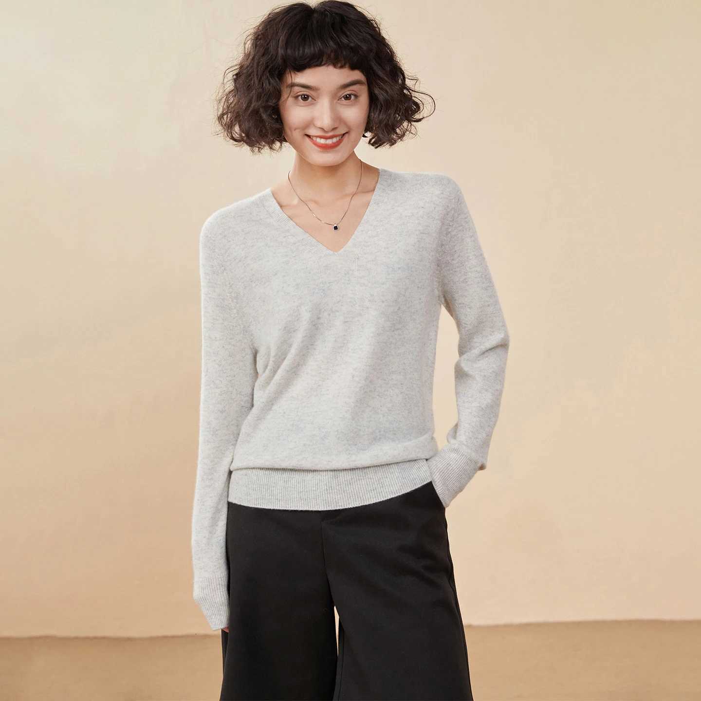Women's Sweaters Hot selling autumn and winter women's 100% cashmere V-neck sweater fashionable knitted slim fit full sleeved women's