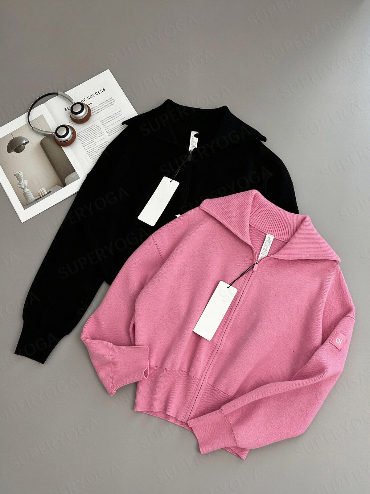 Early autumn aliogant zip up cardigan with a turn-down collar a stylish and casual knitted sweater with a fitted waist womens outerwear