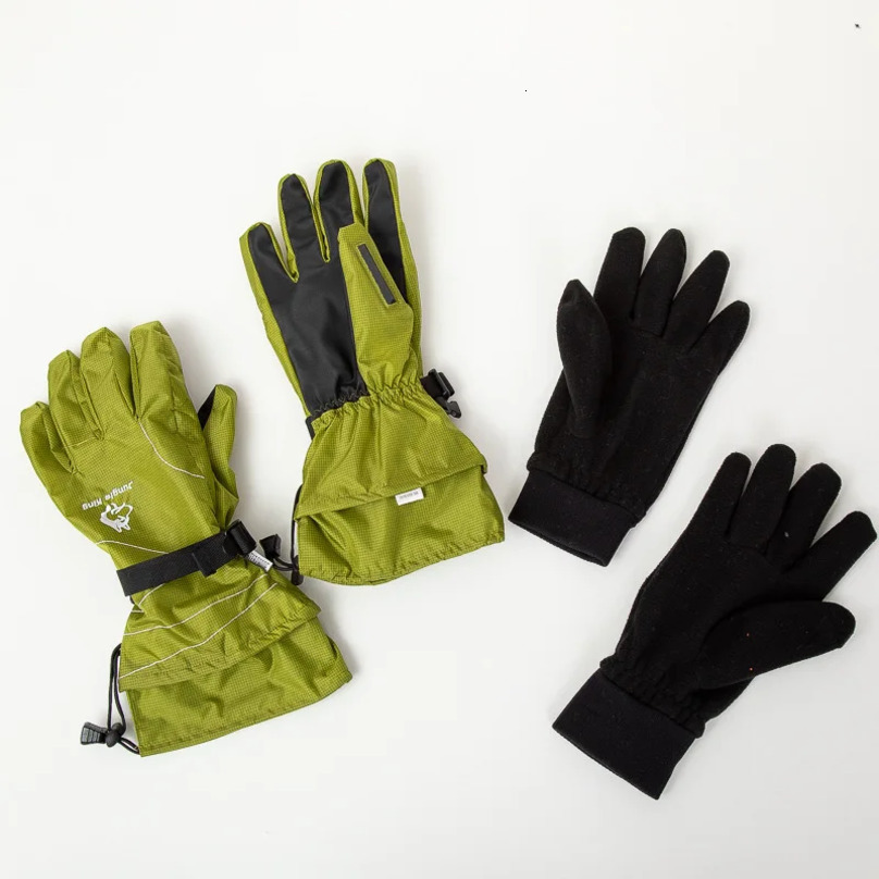 JUNGLE KING Outdoor Doublelayer Thick Waterproof Gloves for Hiking Skiing Cycling Anti Slip Warm and Plush Winter w260923