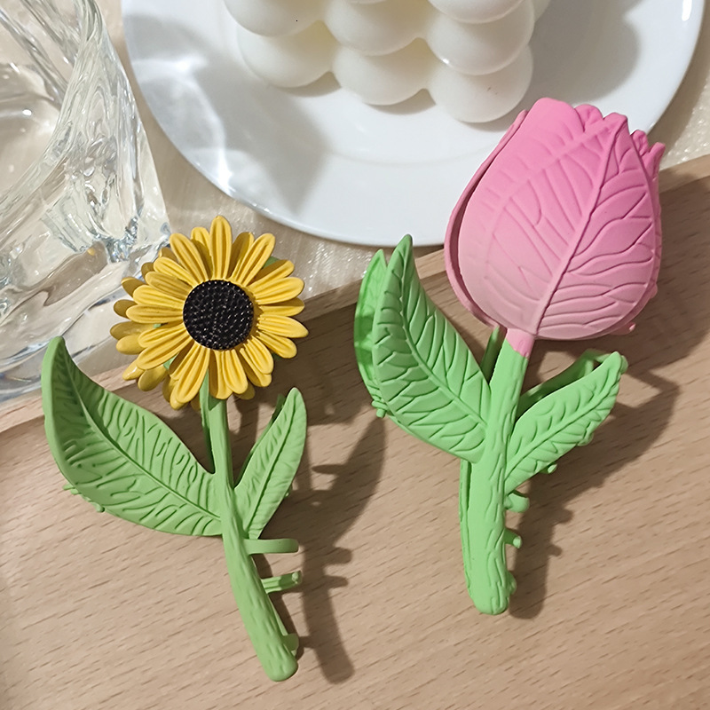 Summer Korean 3D Tulip Clip for Back of the Head, 2022 New High-End Sunflower Hairpin Hair Accessory