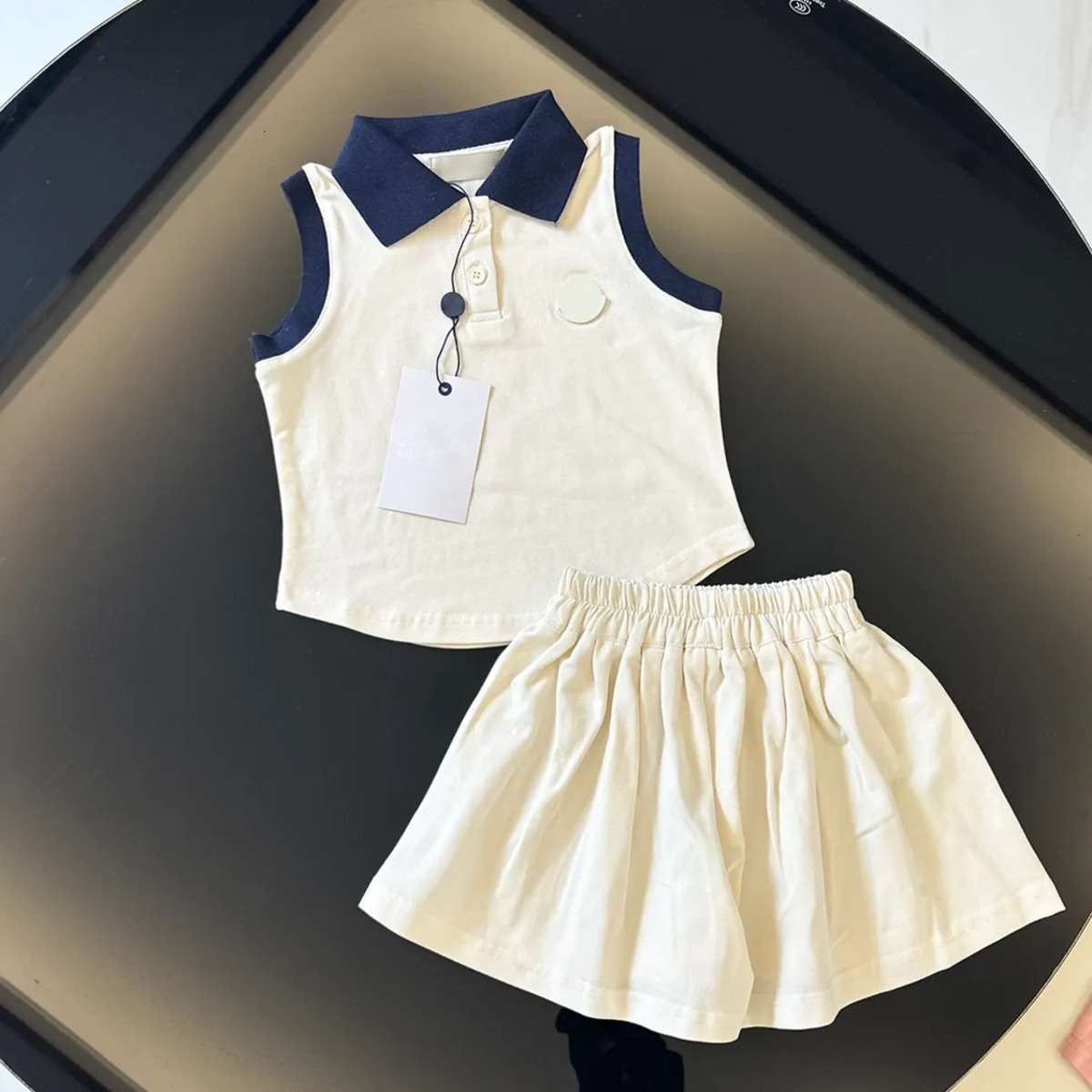 Girls Clothing Set Dress Luxury Kids 2Piece two piece Sets Summer Girls Boys Cute 2Piece Suit Baby Designer Children Tshirt Clothes Matching Coordin