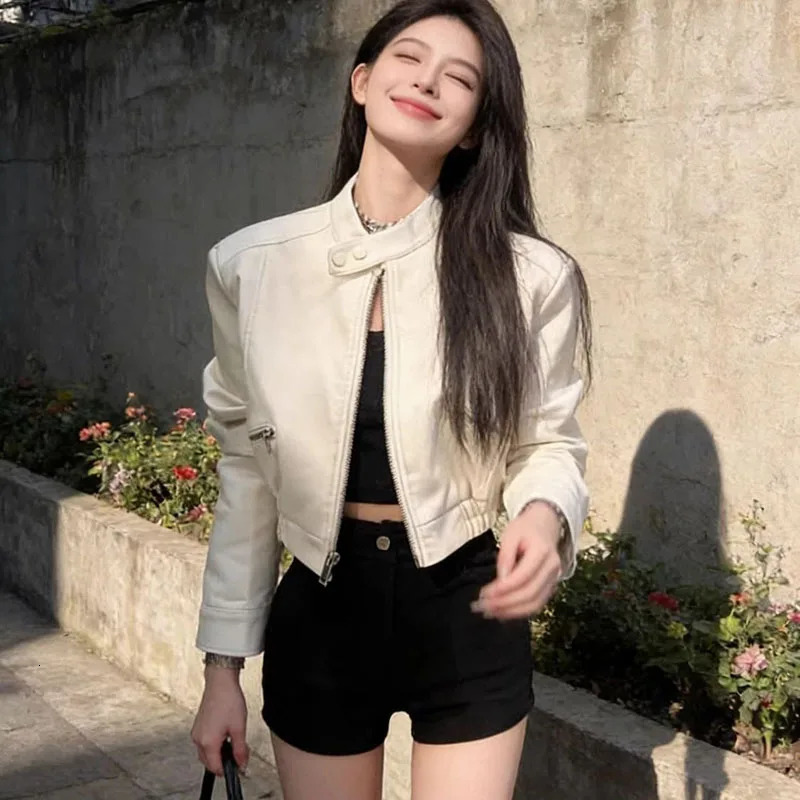 Women Faux PU Leather Short Jacket Streetwear Fashion Fitted Zipper Motorcycle Biker Outwear Slim Fit Classic Long Sleeve Coat 260923