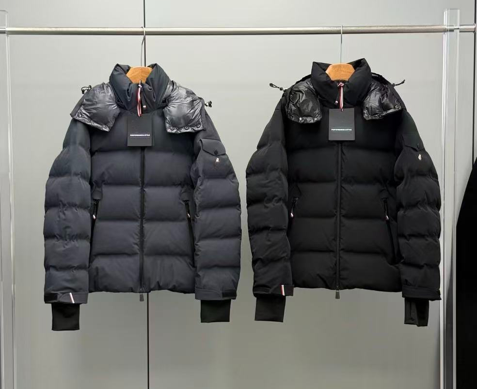 Designer Ski Suit 2026 New Style Mens Down Jacket Warm Coat Jacket Black Label Outdoor Ski Series Top Version
