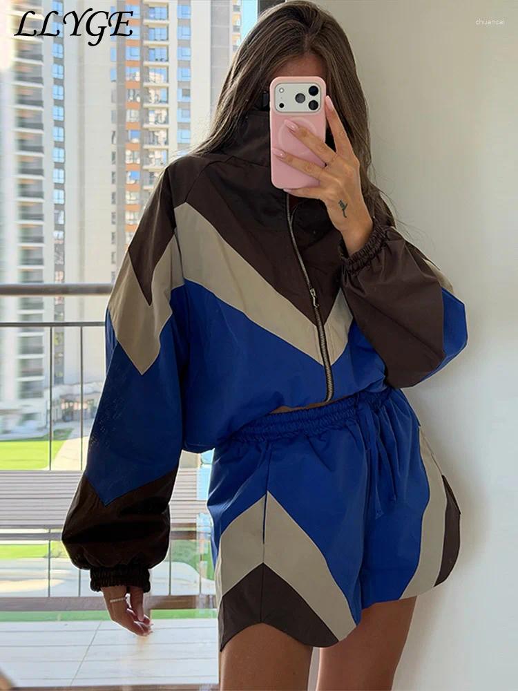 Casual Women's Paneled Contrast Shorts Set Loose Stand Collar Long Sleeve Zipper Jacket Lace Up Short Pant 2026 Autumn Lady Suit