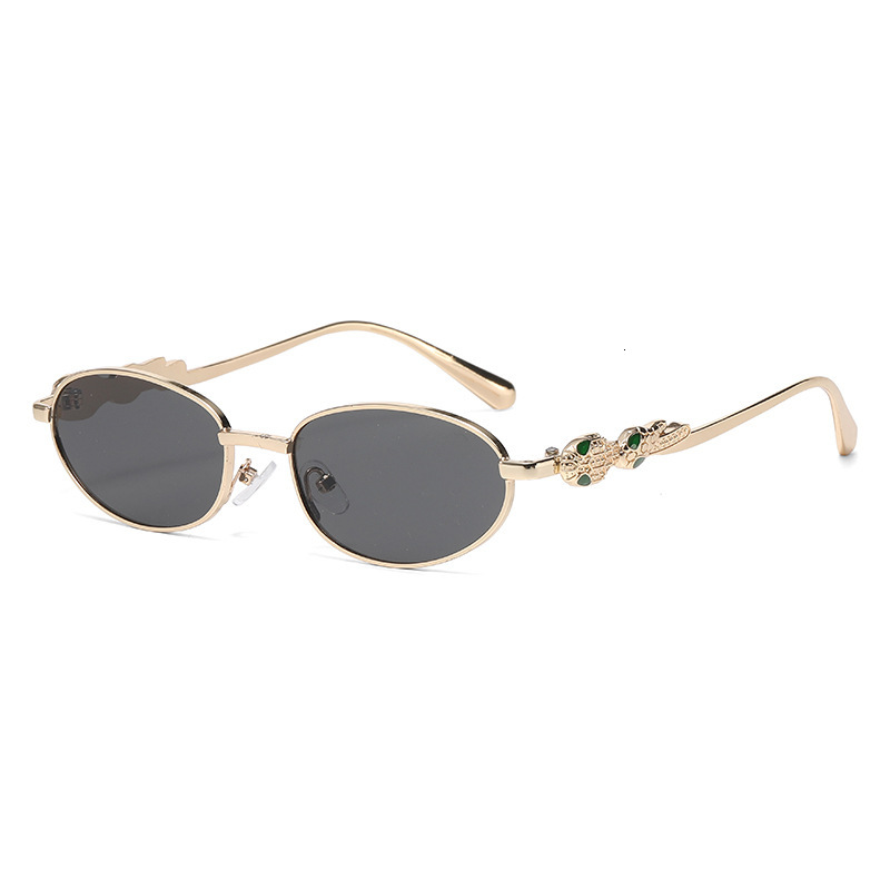Luxury Fashion Designer Sunglasses 2026 New High-End Diamond-Studded Oval Small Frame Metal Sunglasses For Women With A Sophisticated And Unique Cob
