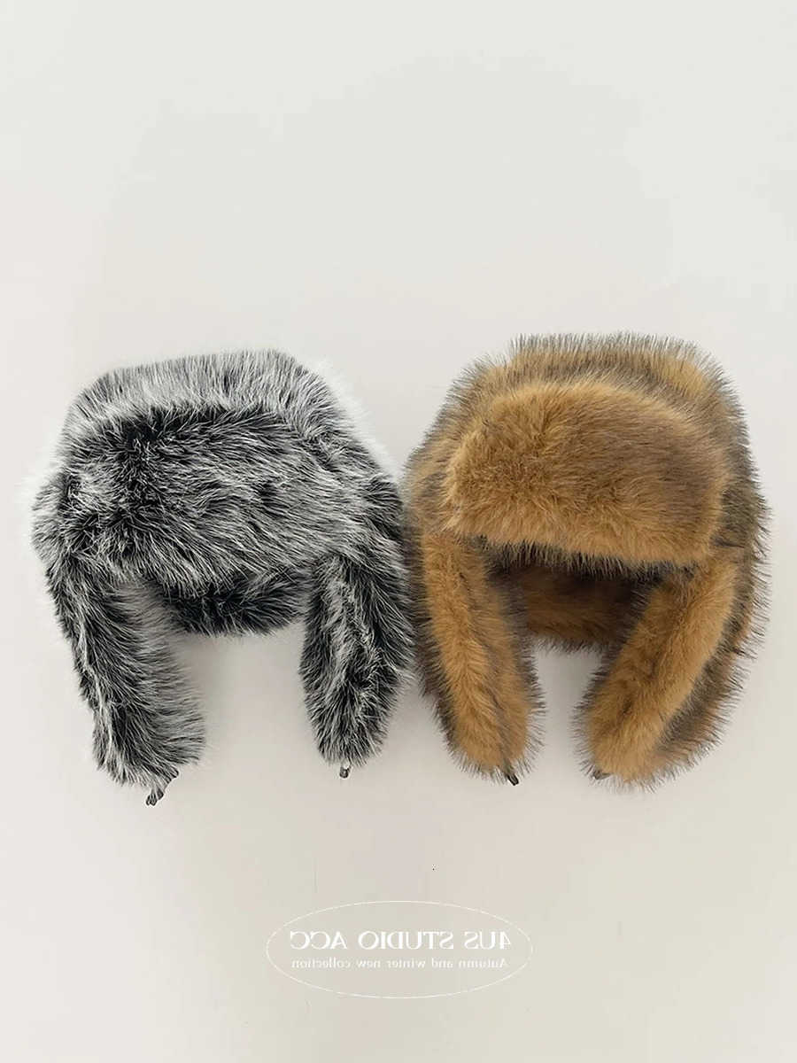 Lei Plush Feng hat womens autumn and winter thickened warm fe small ear hat ski hat S260924QKYV