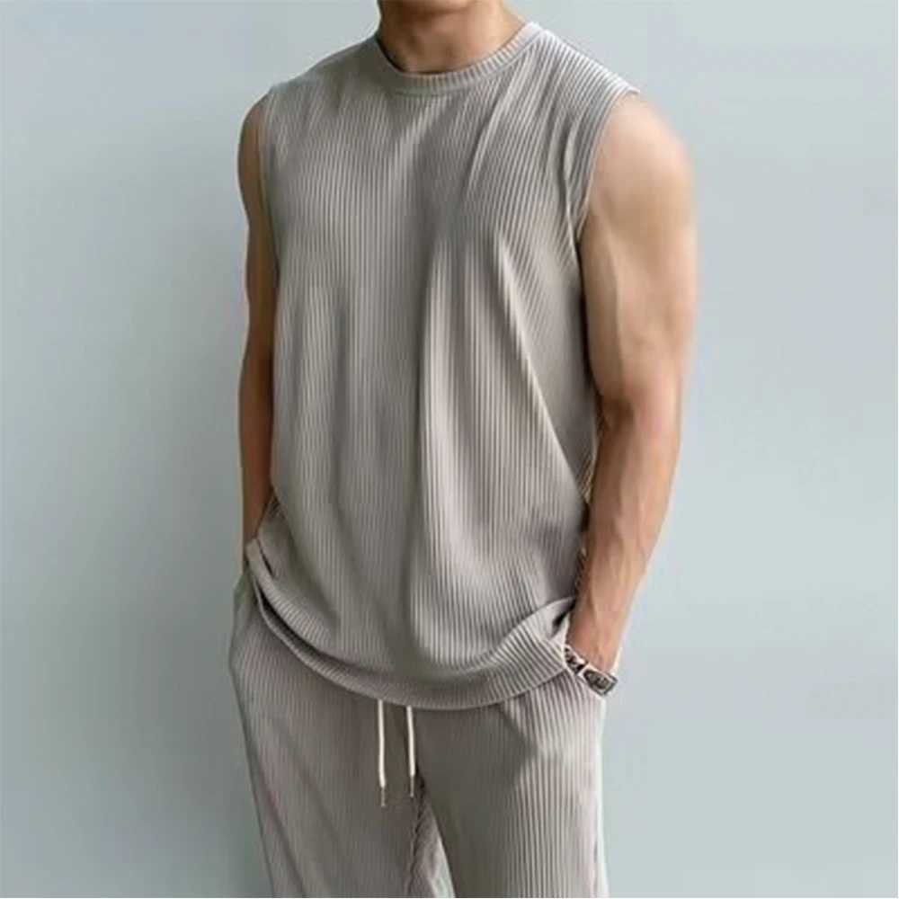 Summer Sports Vest Tank Top Men's Set - Quick-Drying Two-Piece for Fitness Baskeall and Badminton T260924
