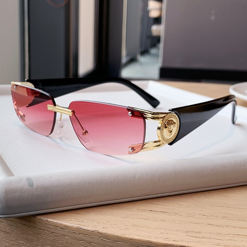 High-End Designer Sunglasses Women's Xiaohongshu Cross-Border Ins-Style Square Frame Sunglasses, European And American New Model, Same Style, M