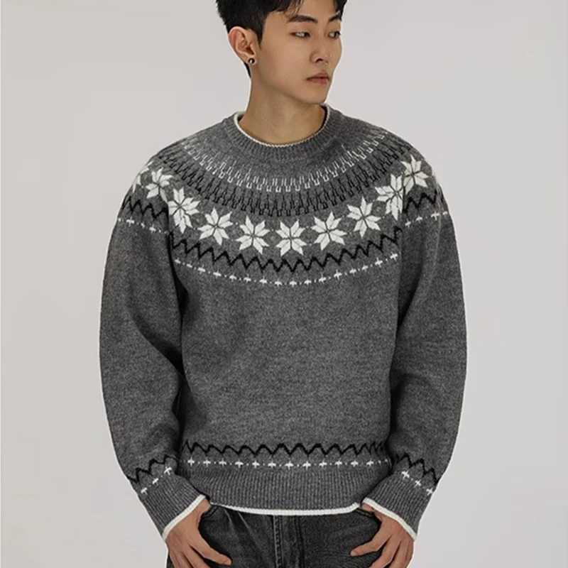 Winter Men's Sweaters American High Street Fair Isle Sweaters For Men Retro Jacquard Crewneck Christmas Knitwear Warm Long Sleeve Y2K Pullovers