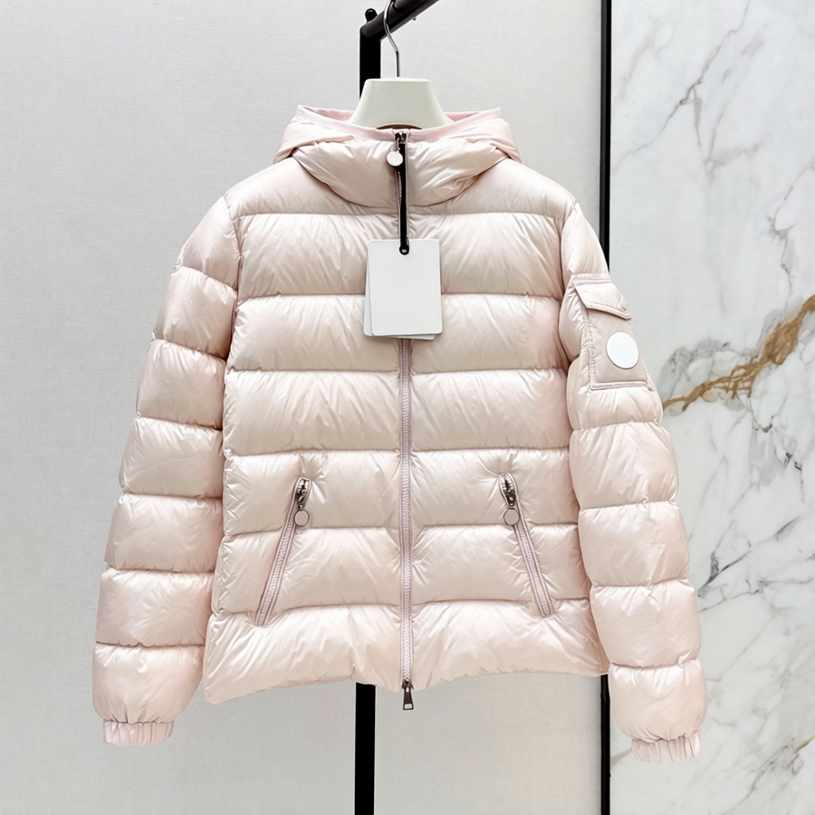 Fashion Down Jackets Designer Coats Classic Jacket Unisex Luxury Designer Down Jacket Top Quality Classic Short Slim Fit Thick Windbreaker with P