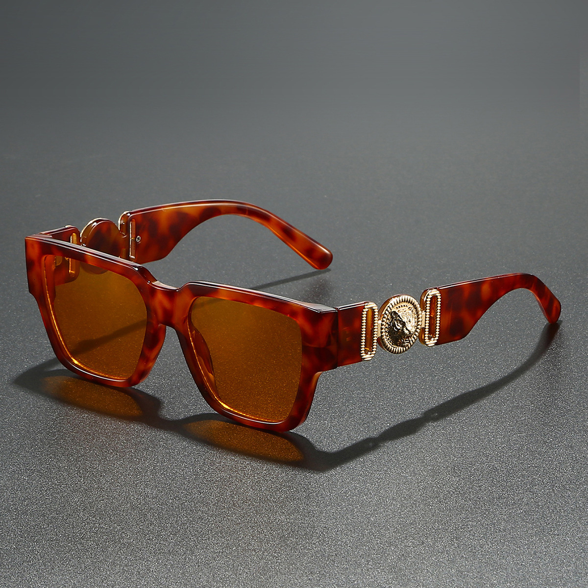 High-End Designer Sunglasses 2025 New Fashion Trendy Brand Women Wide Leg Glasses For Men Square Oversized Frame Half Face Covering Sunglasses Whole