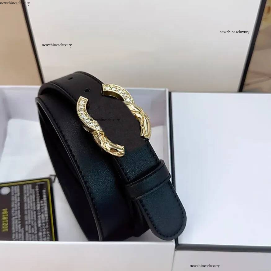 Luxury Designer belt designer high quality top brand Belts Cowgirl Fashionable Women Garter Wrap Metal Buckle Leisure Black 2026 new trend casual