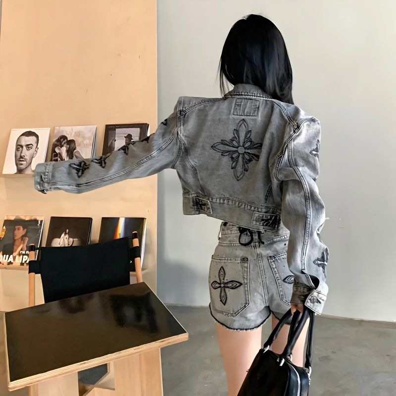 Casual Womens Designer Jacket Italian Classic Style High-end Retro Fashion Cross Pattern Washed Denim Top Shorts Two-piece Set Thin Motorcycle Spicy