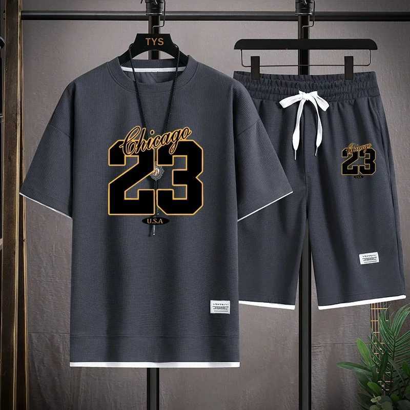 High Quality Men's Korea Comfortable and Summer Fashion Print Sports Suit Fitness Jogging Daily Casual Wear Beach Shorts Set T260924