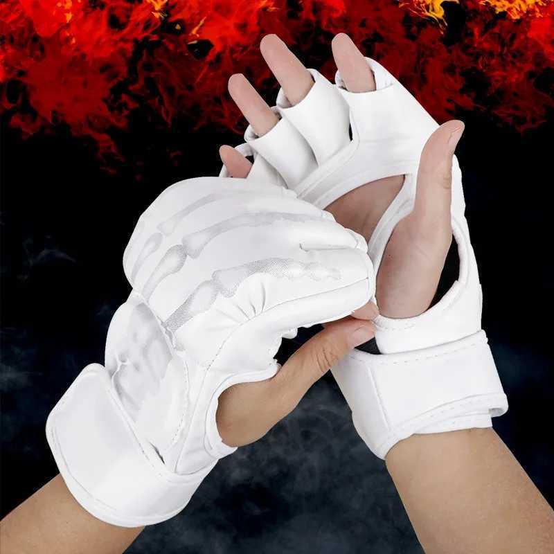 Gear Professional Half Finger Protective Boxing Gloves for Adults Kids MMA Free Sandbag Training Protective Fighting Gear Boxing Equipment Luta N260