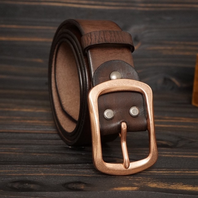 Special purple copper buckle, distressed finish, top-grain cowhide, versatile men's work pants genuine leather belt, wholesale from the manufac