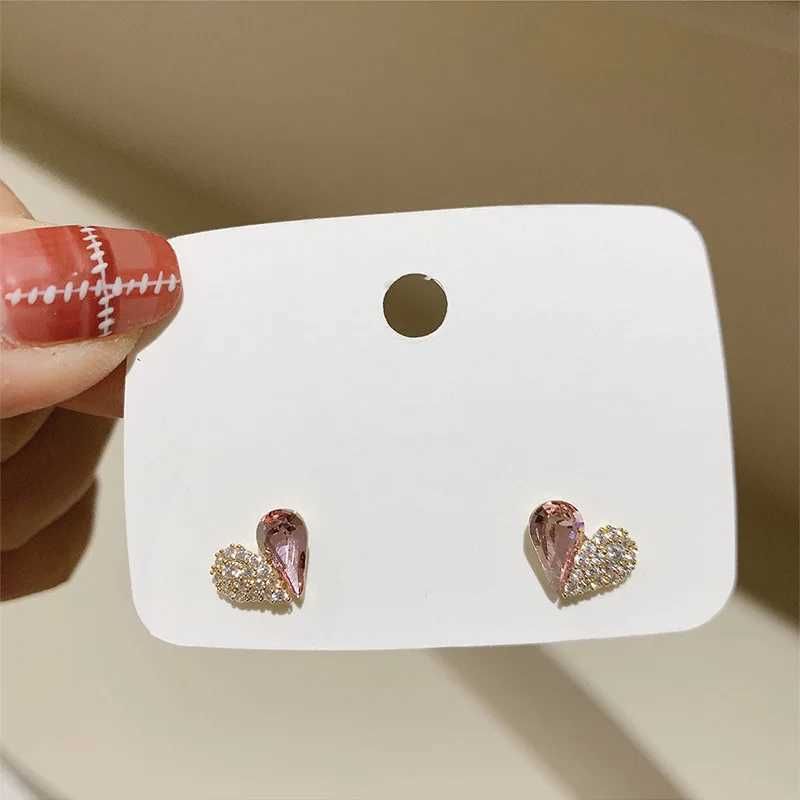 Earrings Stud Stud Fashion Personalized Crystal Studded Heart Earrings for Women Charm Sparkle Luxury Designer Jewelry N260923