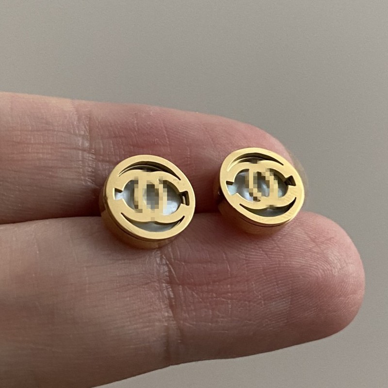 Women Round Hollow Stud Earrings 18K Gold Plated Stainless Steel Inlaid Shell Minimalist Circle Ear Jewelry Hypoallergenic Daily Party Gift