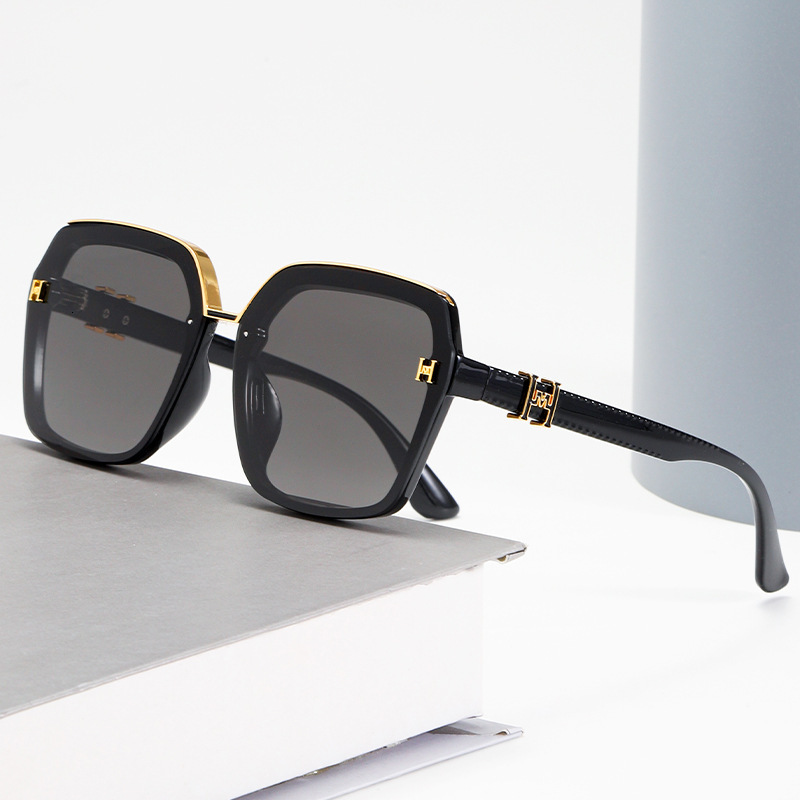 High-End Designer Sunglasses Trendy Large-Frame Foreign Trade Fashion Sunglasses, Outdoor Sun Protection Eyewear, European And American Style Beach